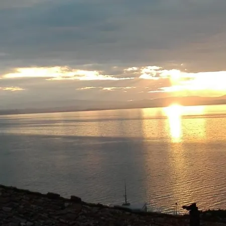 Alla Rocca Del Lago Dimore Passignano sul Trasimeno Exterior photo